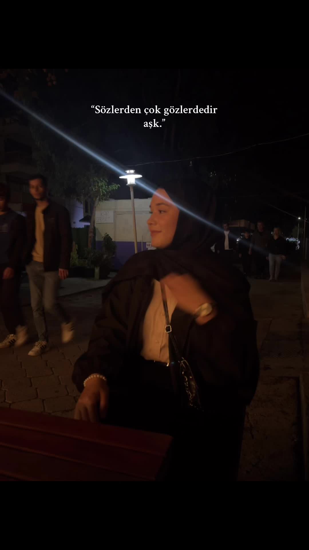 @𝓡𐙚