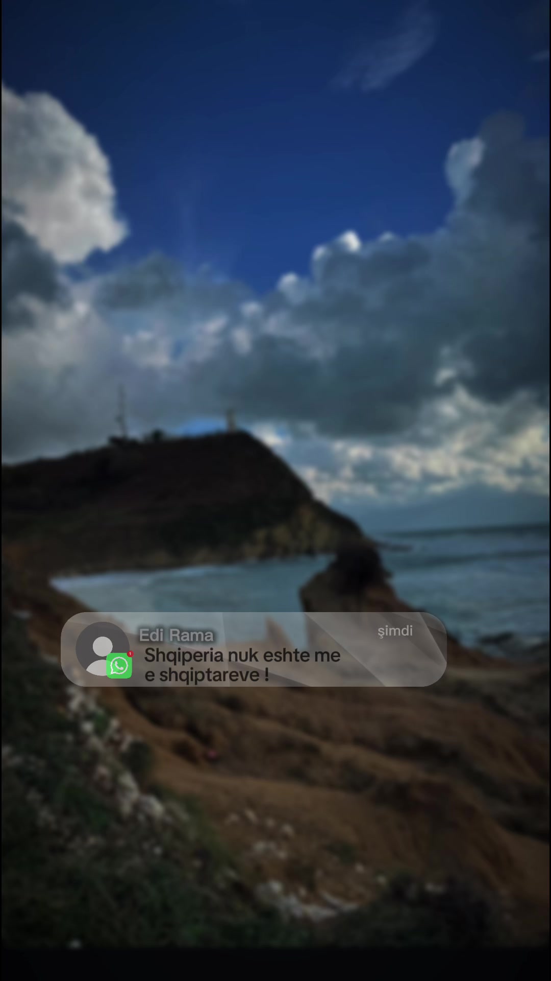 @Alessia🔎