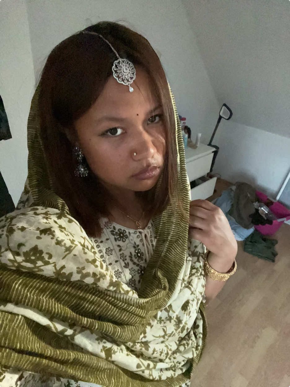 @Kiyona_95🇳🇵