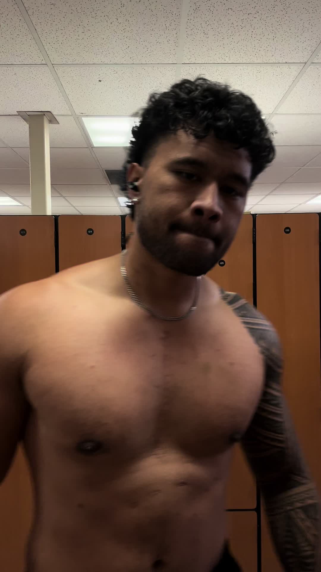 @Josh Fonua