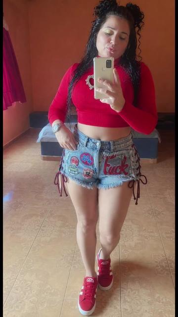 @Analia 👄 amor de Karol g