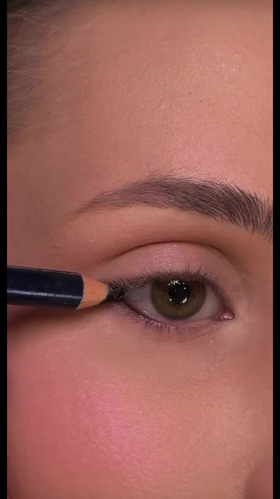 @ہمیرا🥀💫