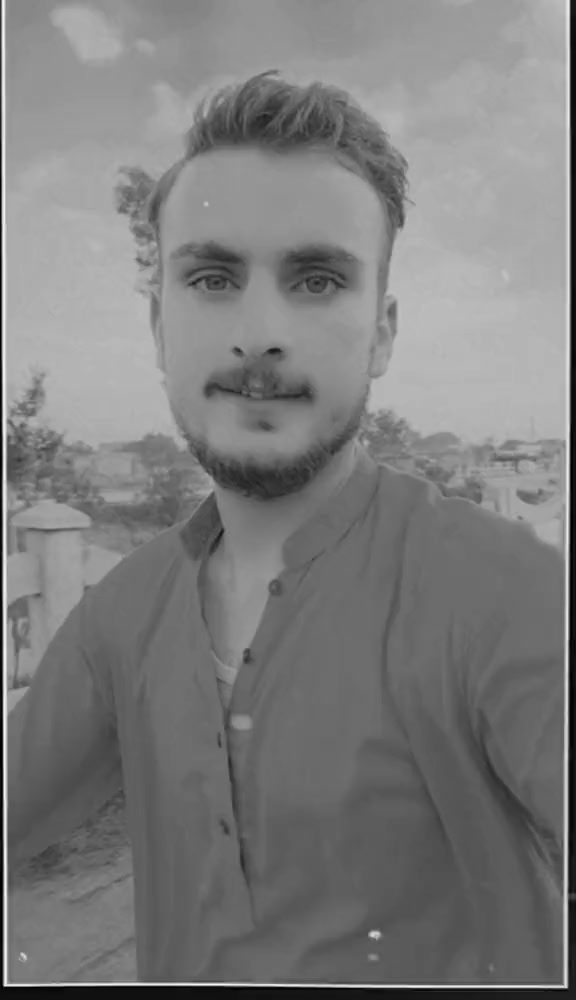 @Sabtain haider Khan hoti 999