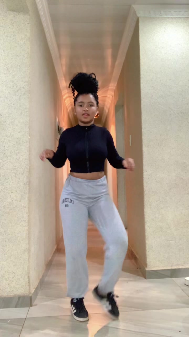 @Oratilwe🎀