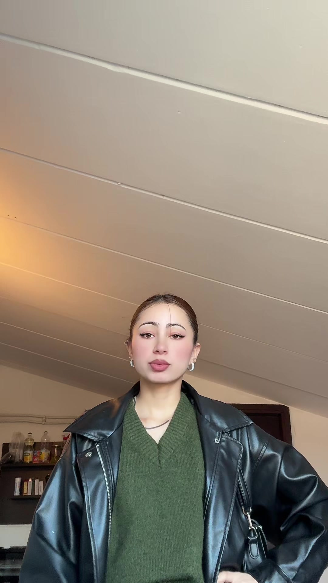 @Sabeena Raya🌻