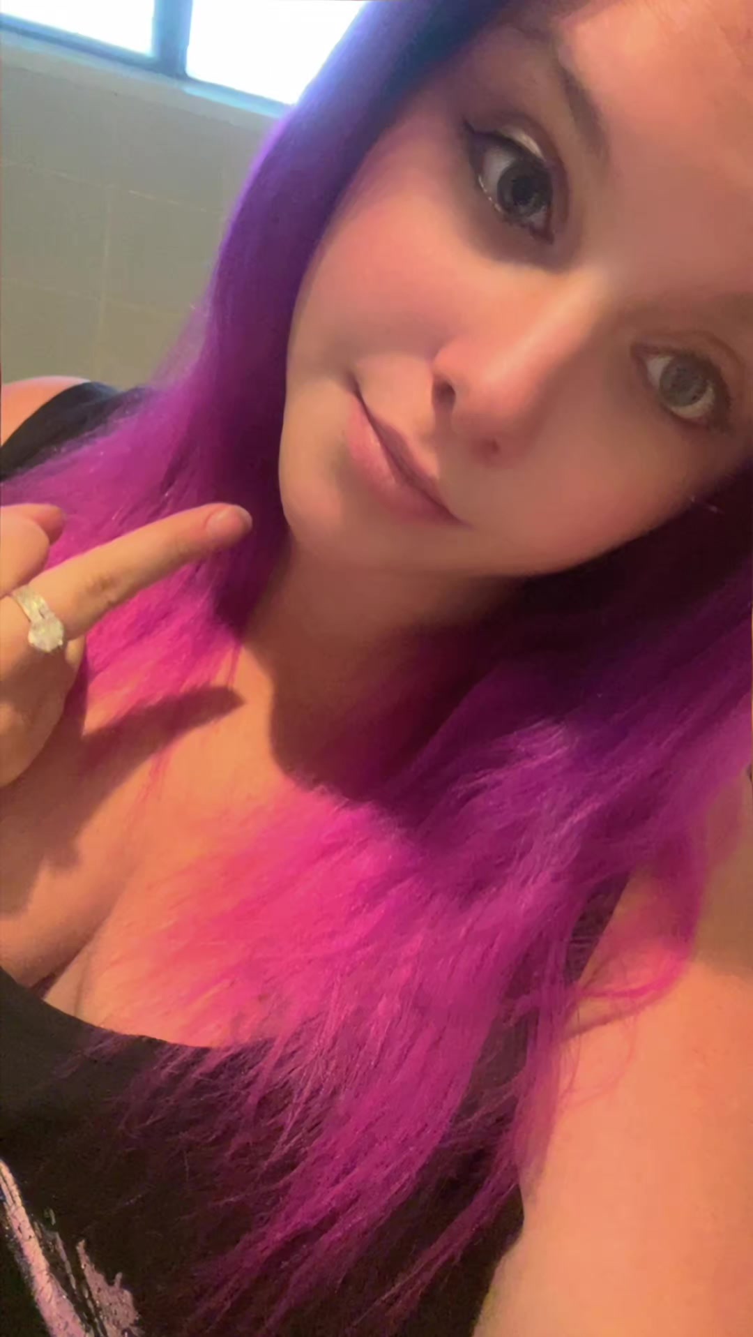 @𝕽𝖍𝖎👑
