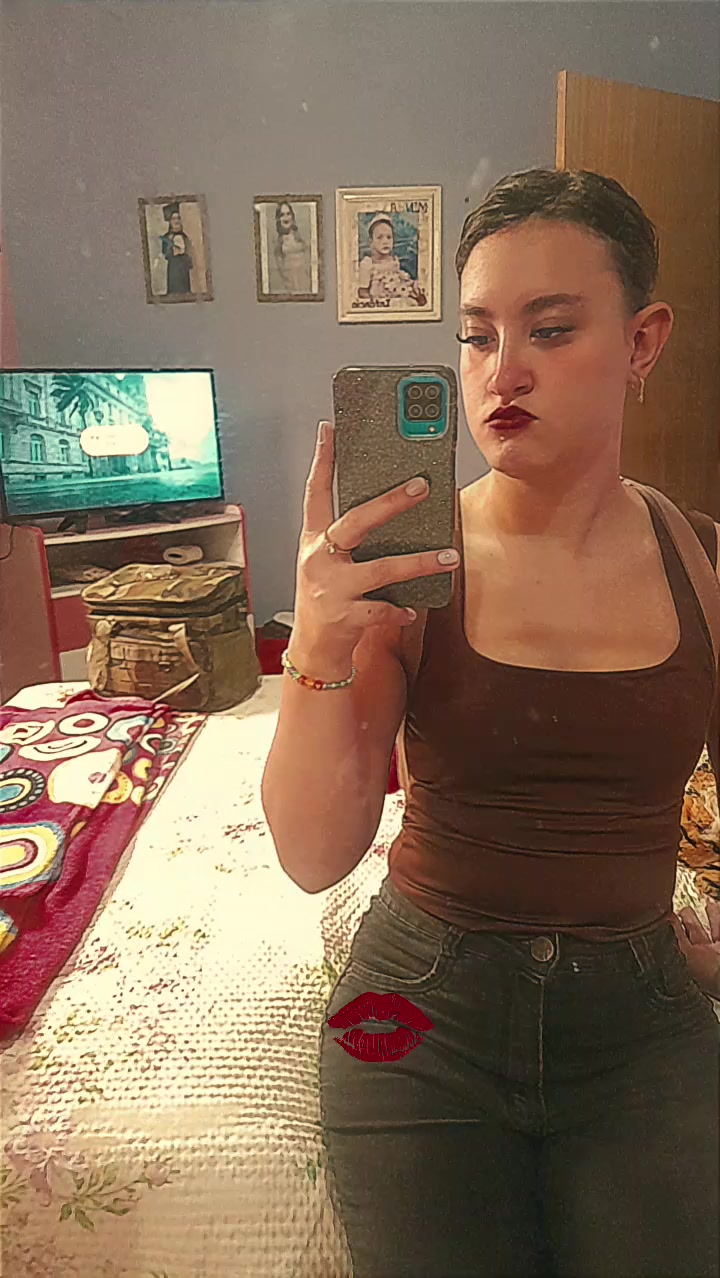 @Letícia vitória