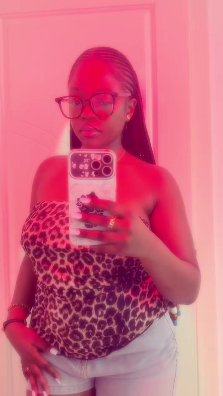@༺𝓑é𝓷é𝓭𝓲𝓬𝓽𝓮🍒🐆༻
