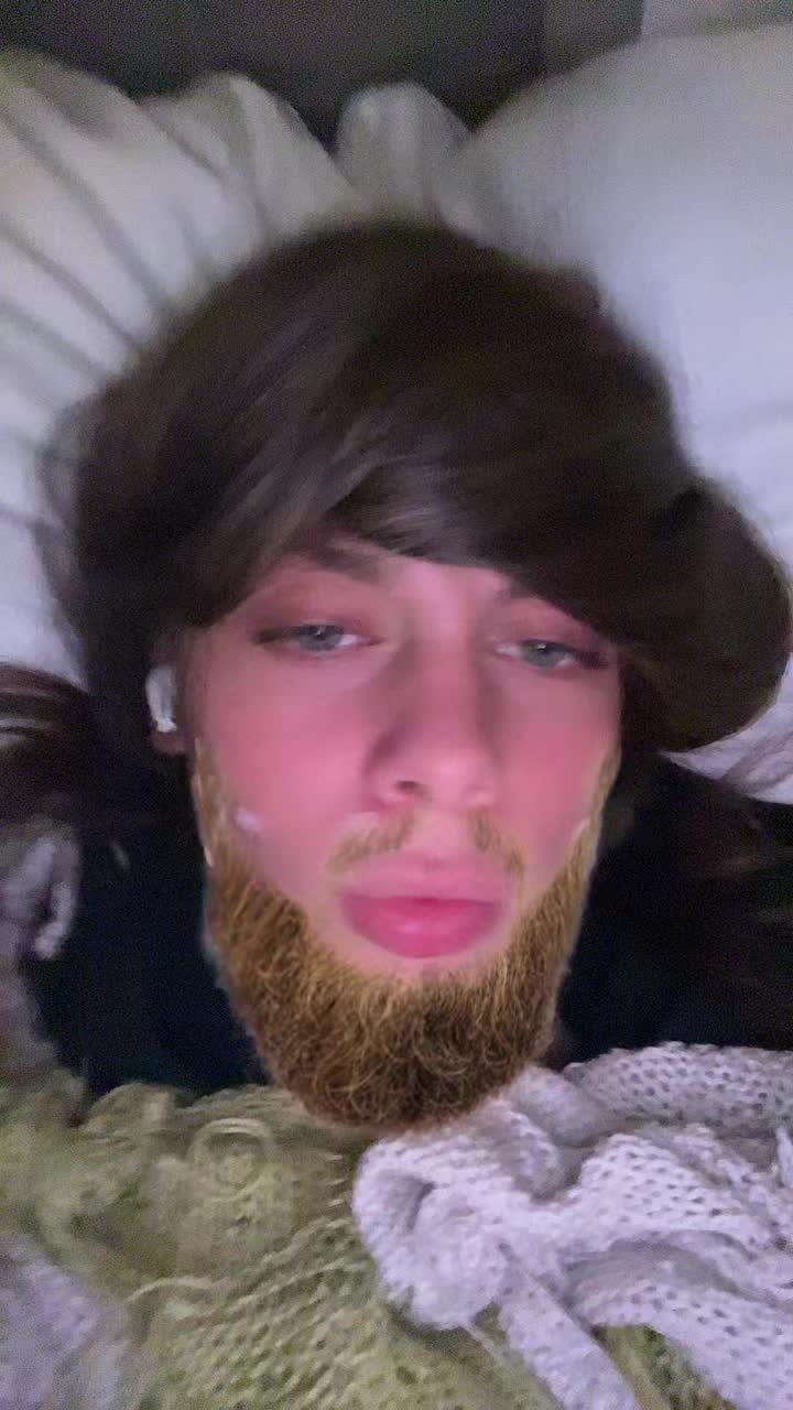 @👄