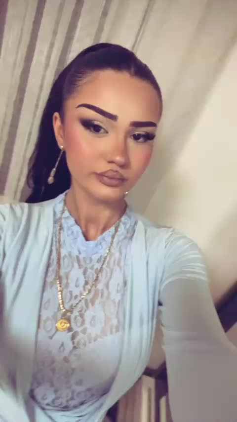 @QIKASELMES🫶🤍