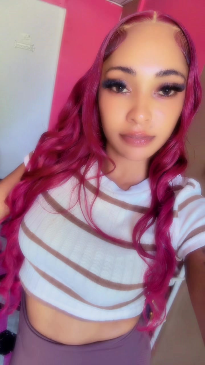 @Pretty_Priscilla