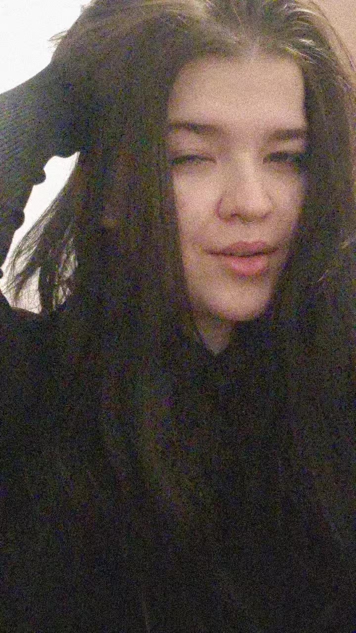 @Yudina