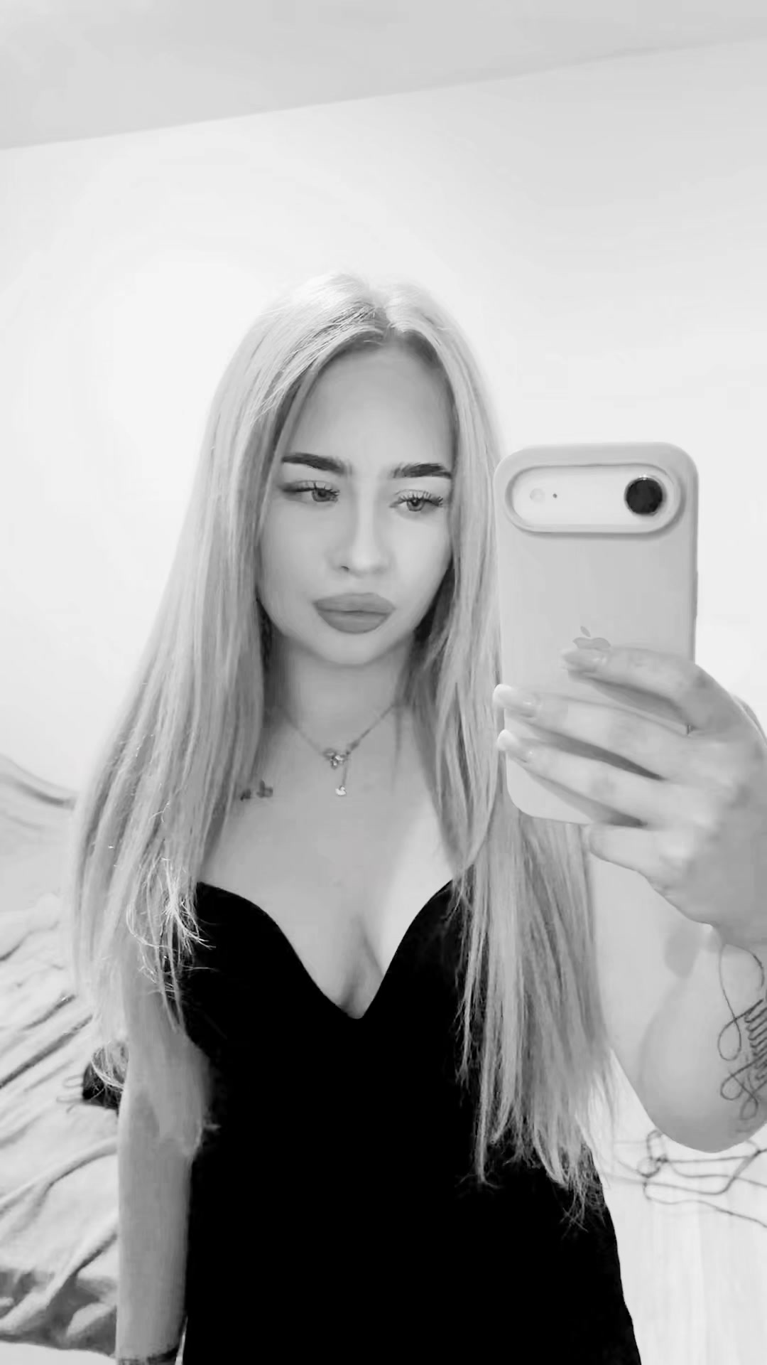 @polina