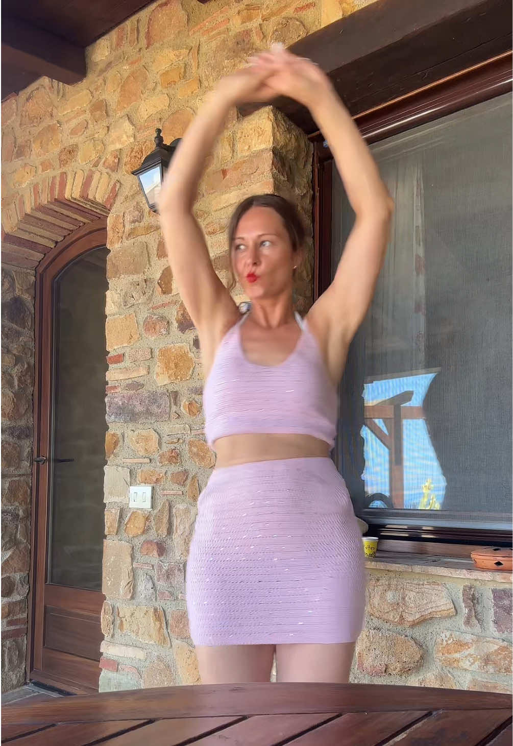 @joanna.lesley_