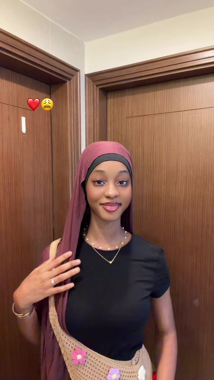 @Fatima(玛塔)👸🏽🇬🇳~🇨🇳