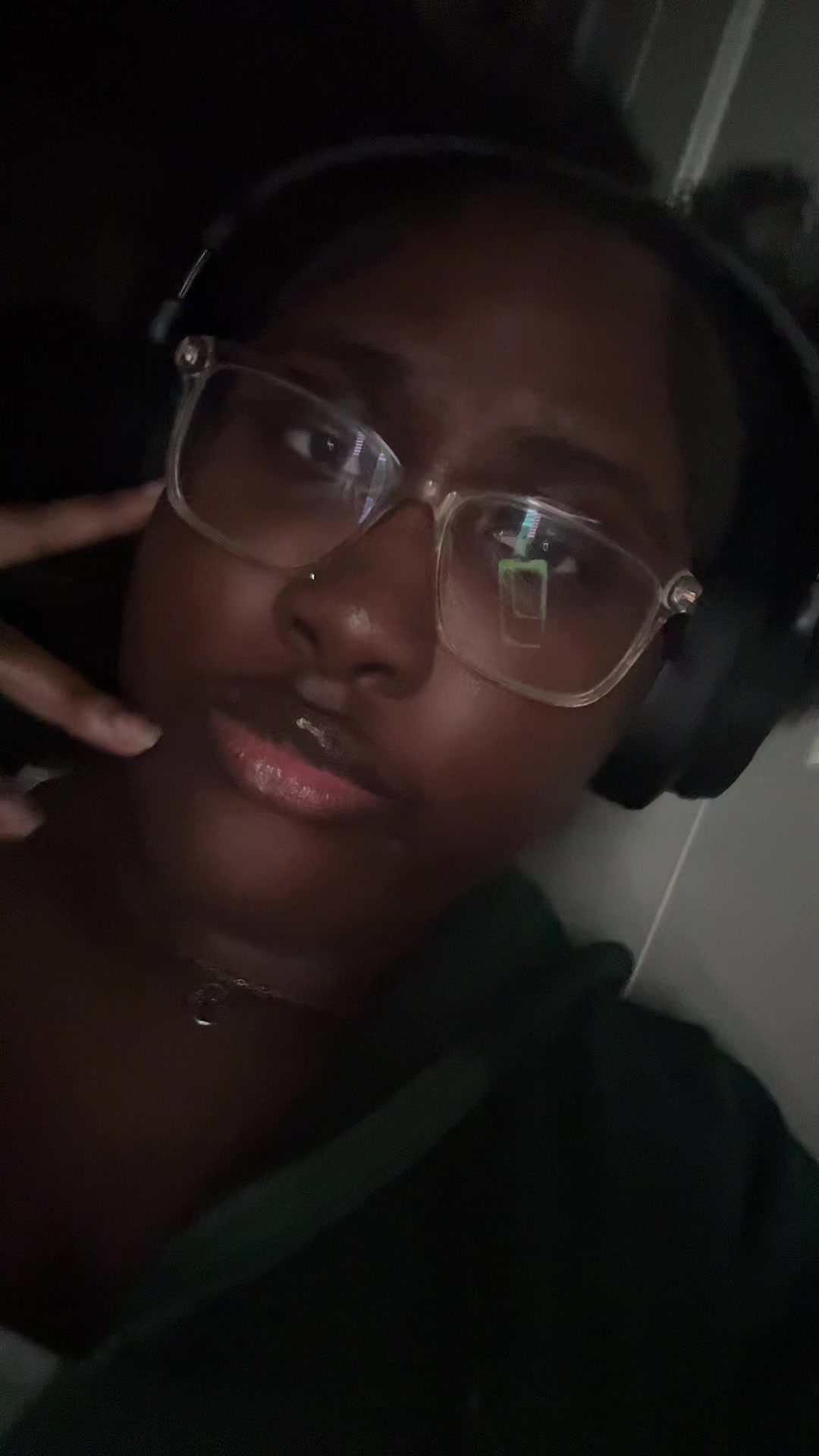 @Lisaa𖣂