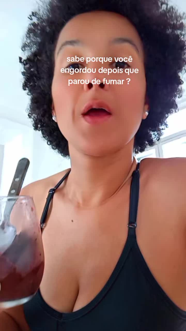 @N&aacute;dia
