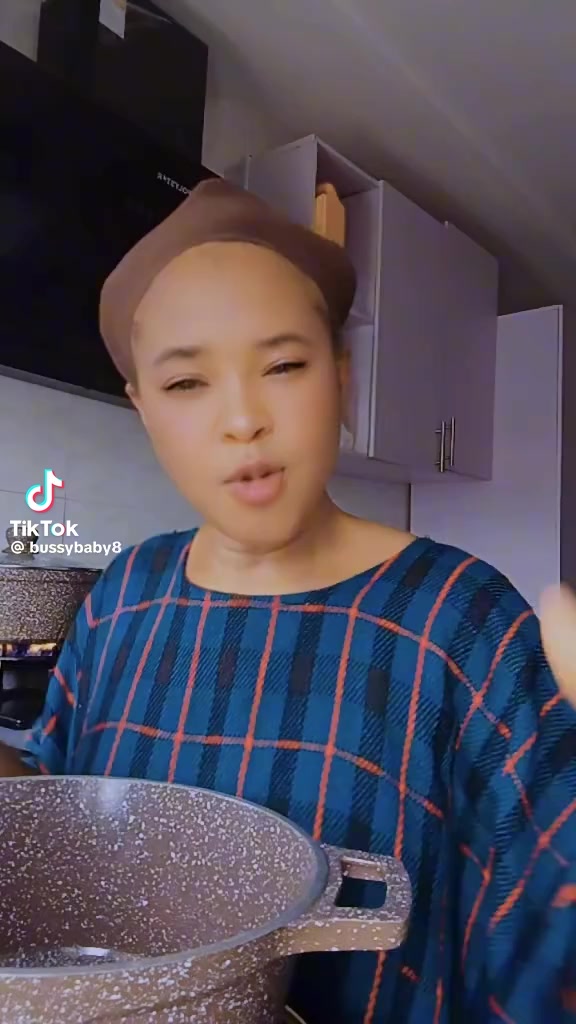 @bola Gold @ tiktok