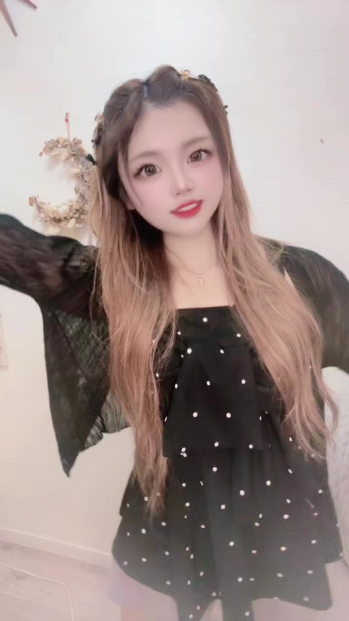 @🥂えりか🪽