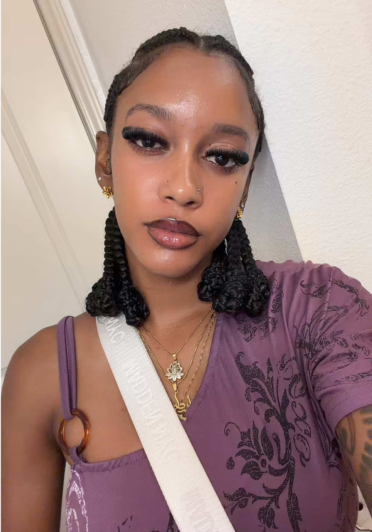 @FlyGirl ♛