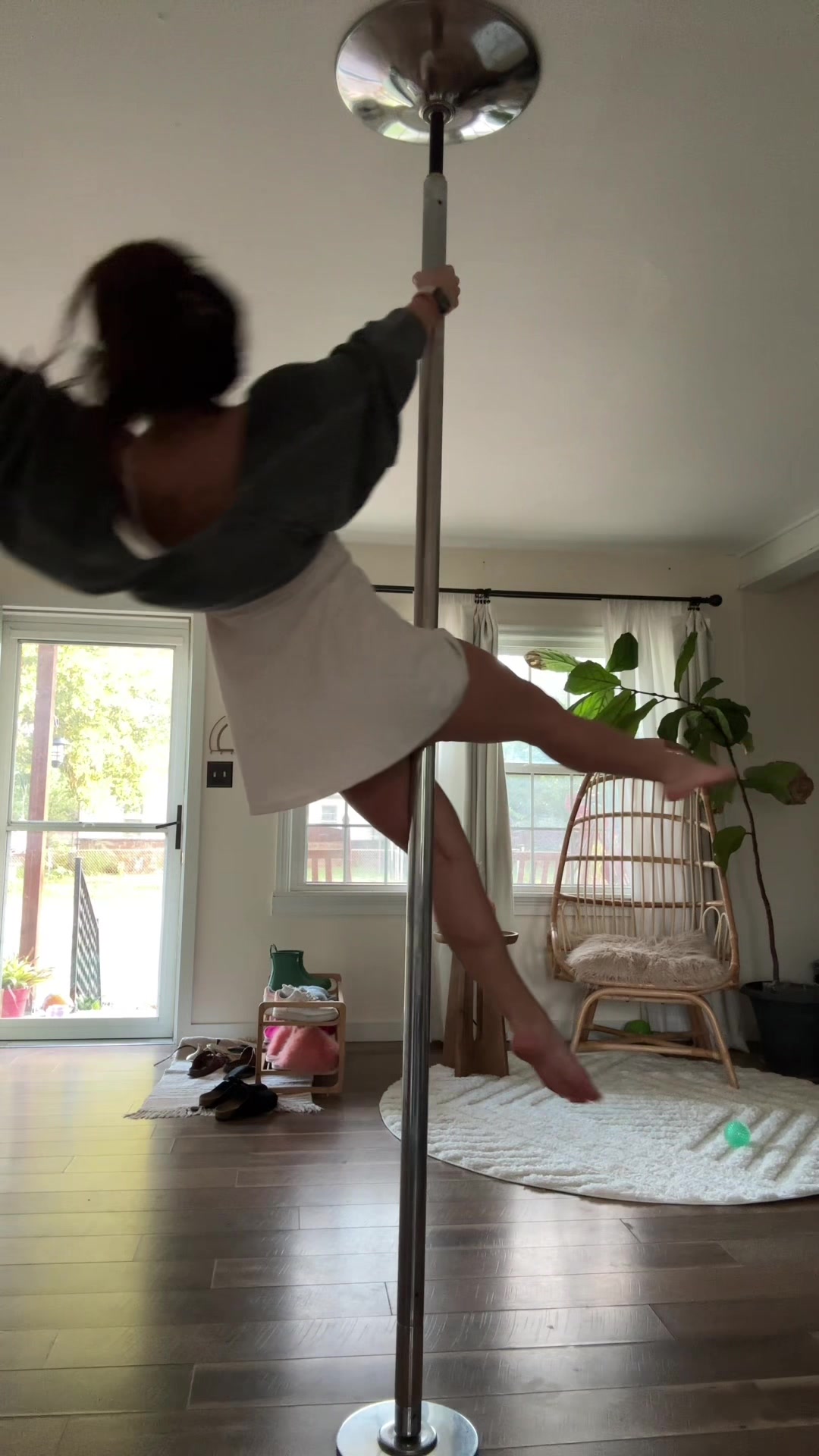 @Hallucie