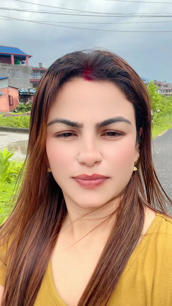 @जेनि थापा❤️🧿