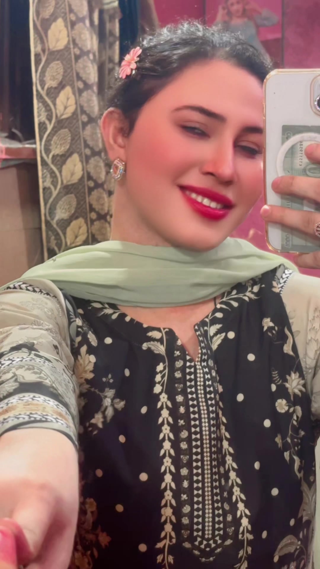@Gudiyaa jan