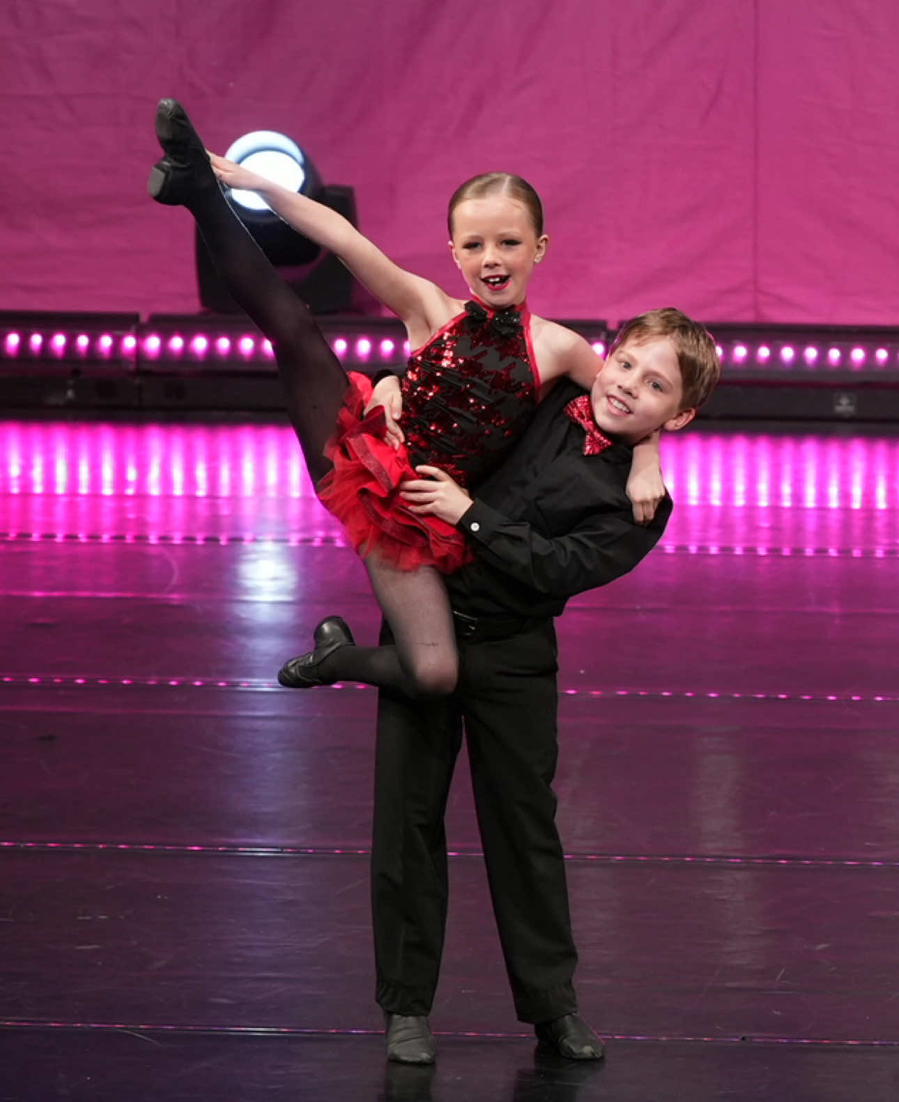 @SummitDanceChallenge