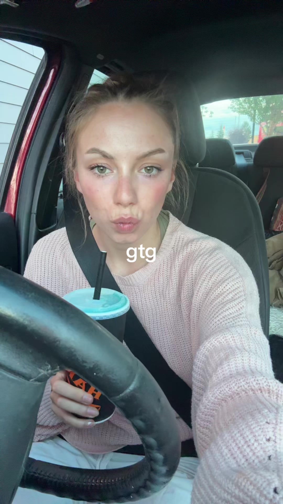 @kyliee