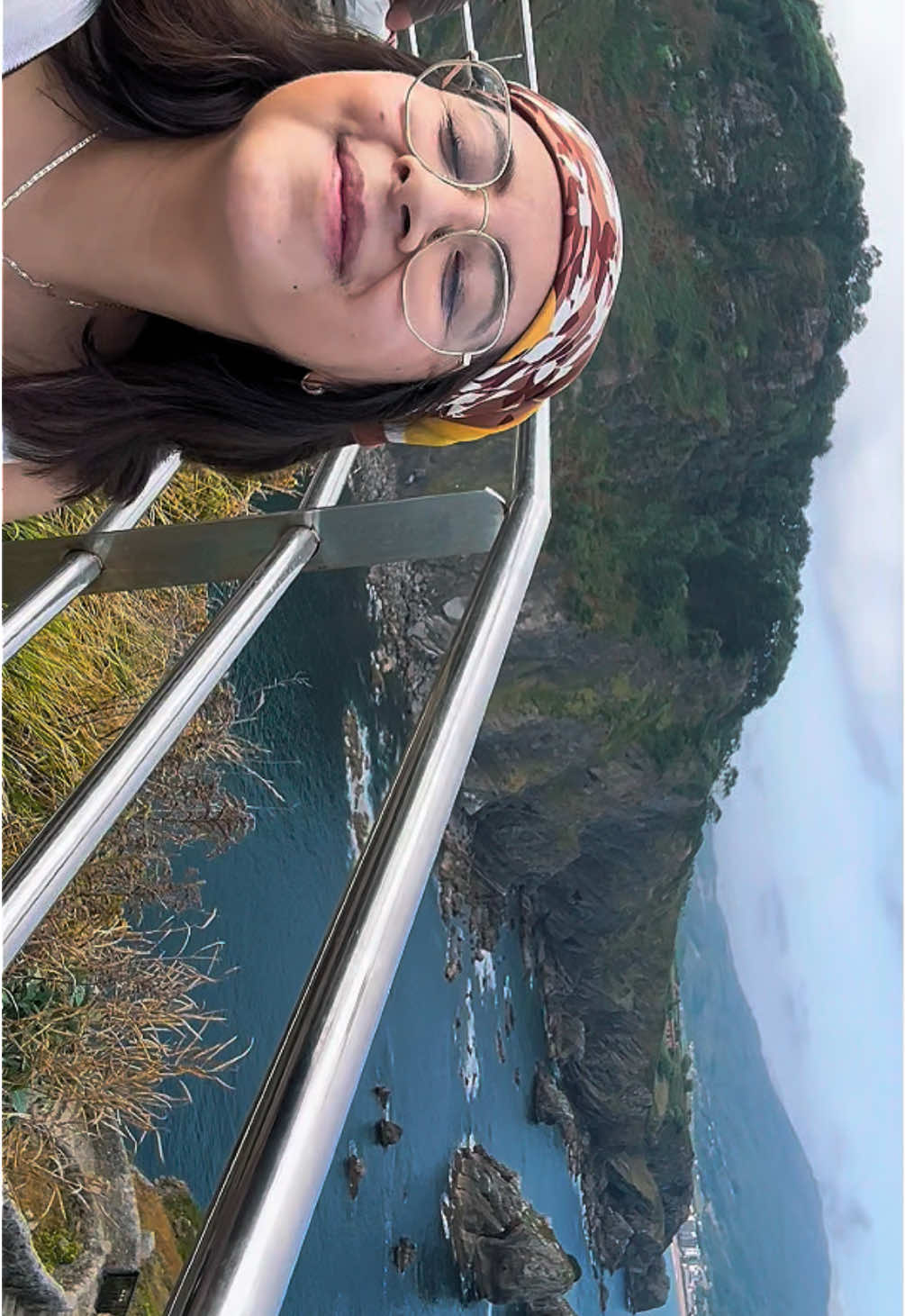 @Zunely_