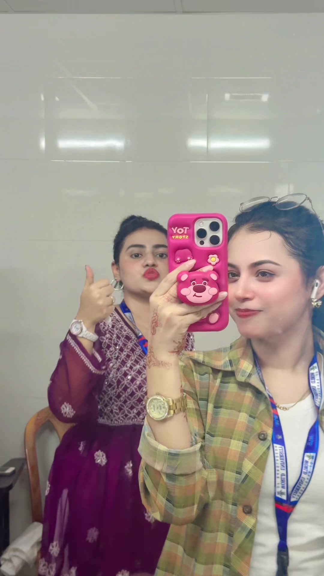 @Shaanzena Meherin Rusha