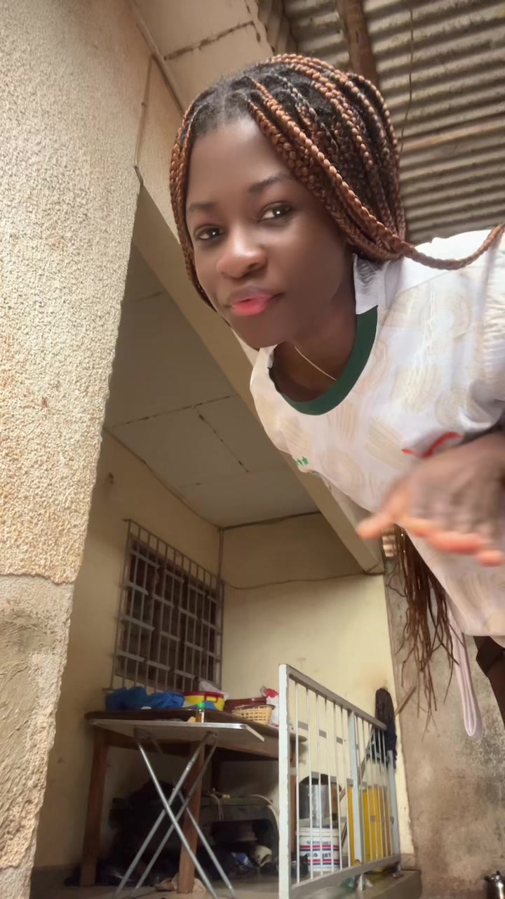 @~{🌸Reine🦋Coulibaly🌸}~