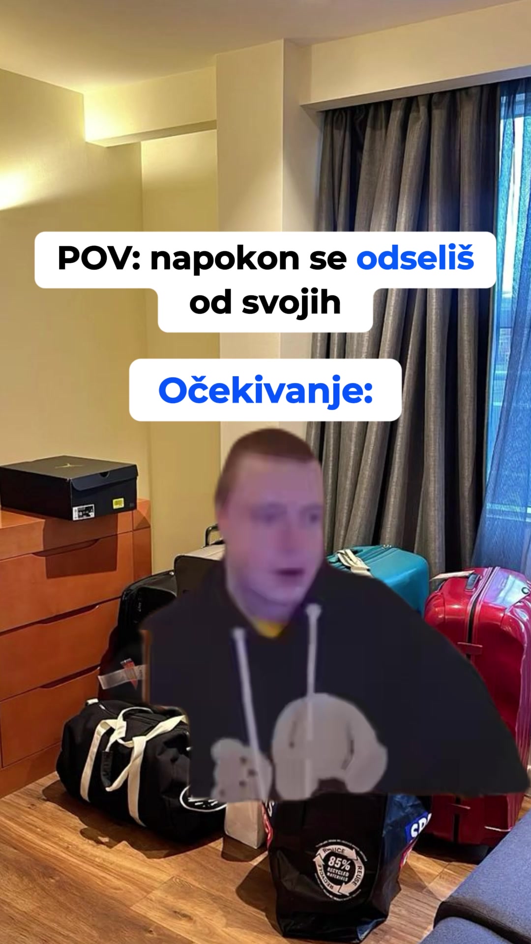 @Videa sa onim likom 😂