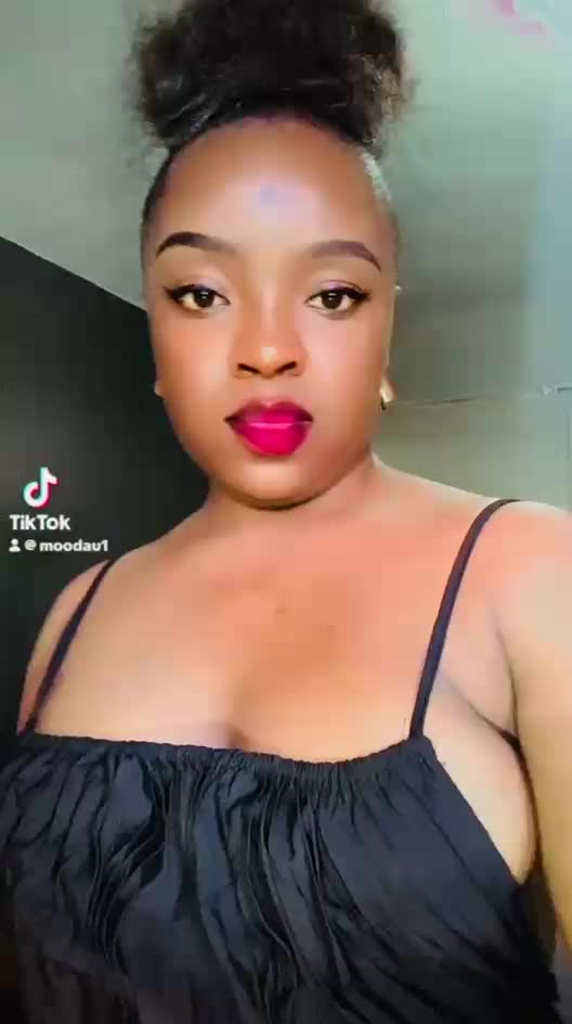 @Moodau🌸
