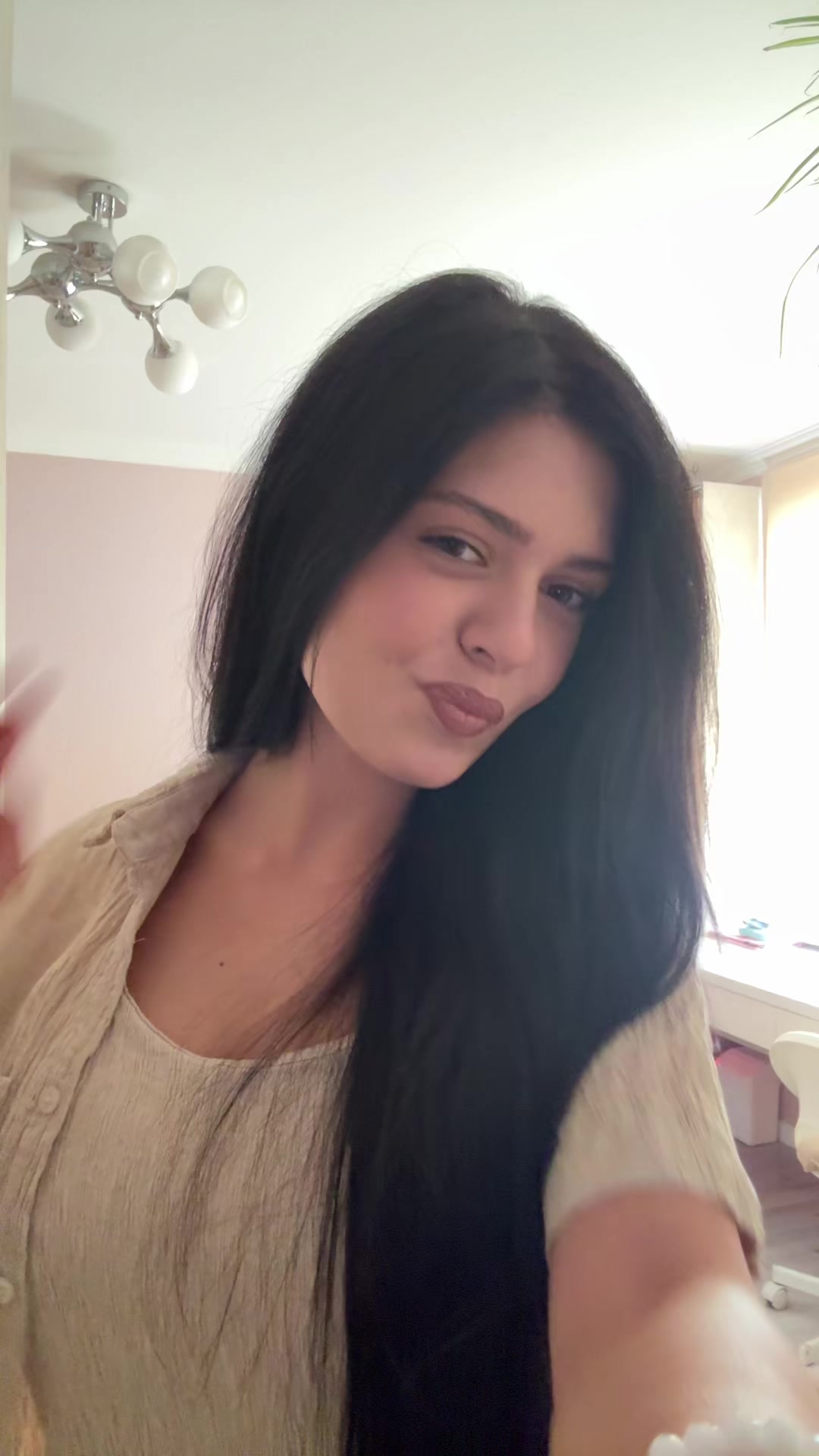 @renata.