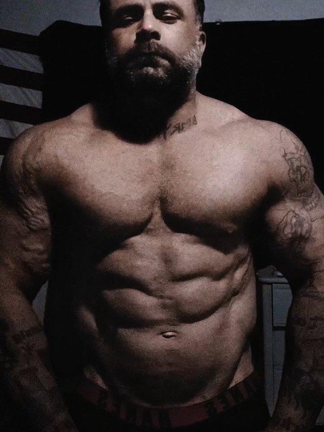 @Flesh_artist_10/31