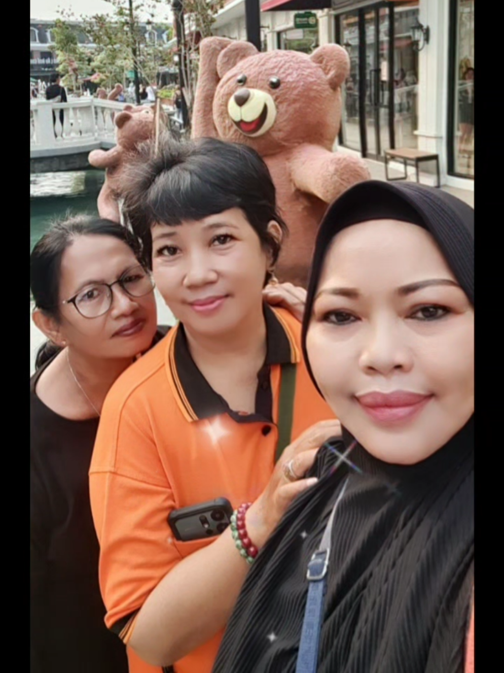 @Dewi73