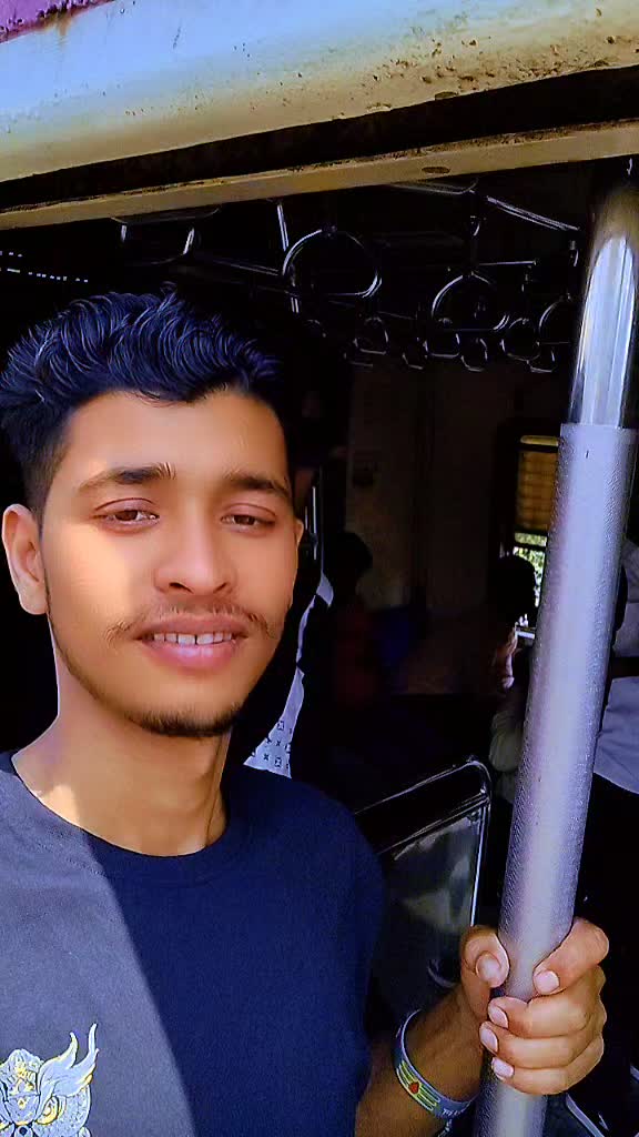 @tapendra355🇳🇵,🇨🇮