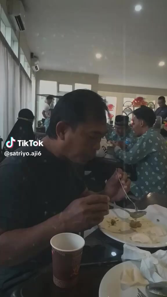 @Fathur Mujiyanto Fathir