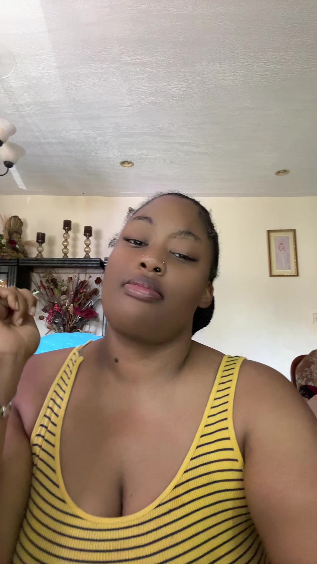 @Krissy 😘 || ya fav influencer