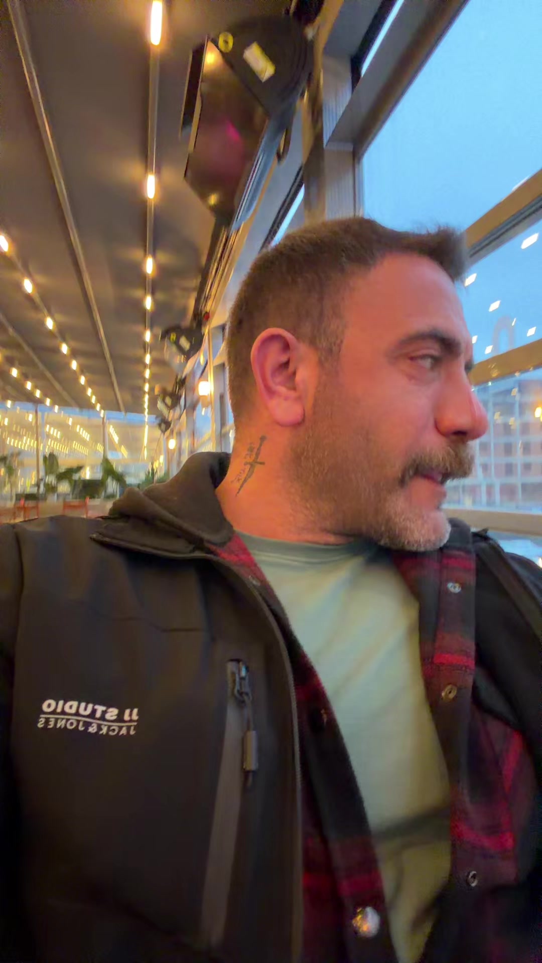 @Burhan Sağgül