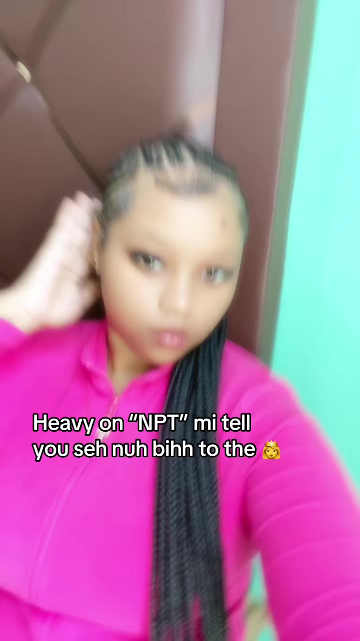 @Ur wife 🧟♀️