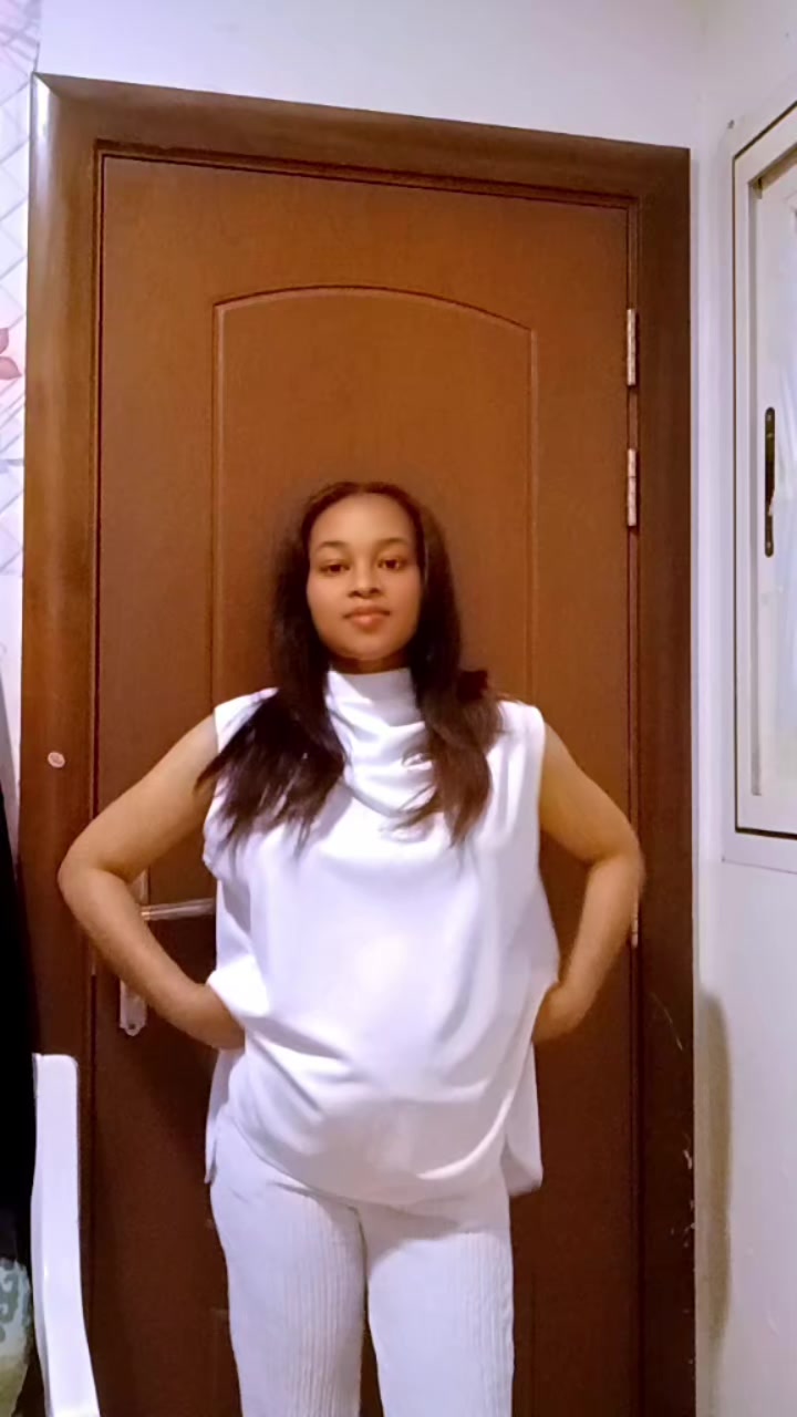 @HANA🦋፬፬፬