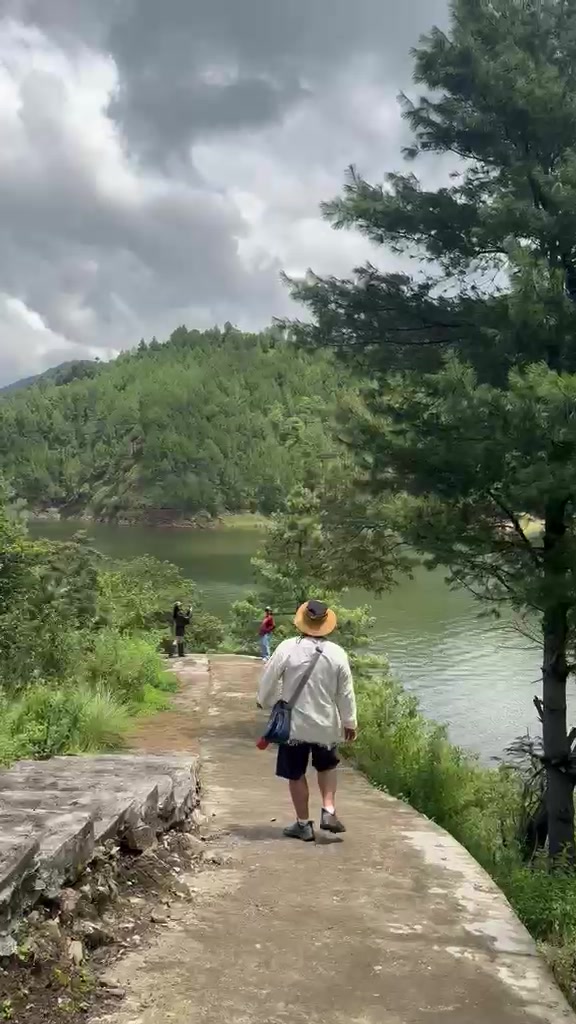 @Pema Art ✈️🇧🇹