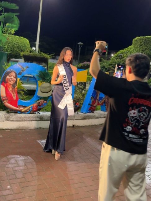 @Carnavalero