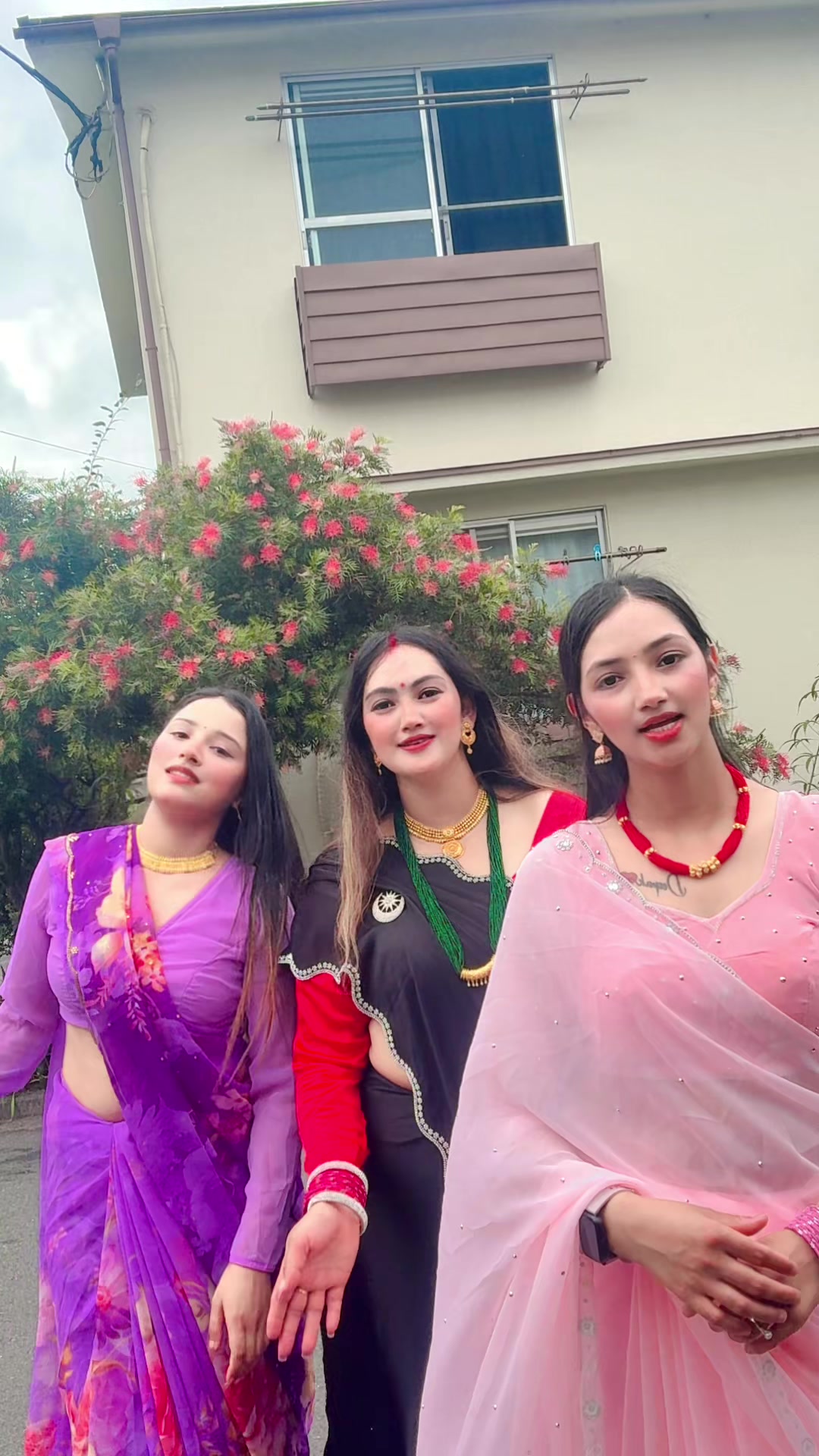 @सबिना🇳🇵🇯🇵❤️