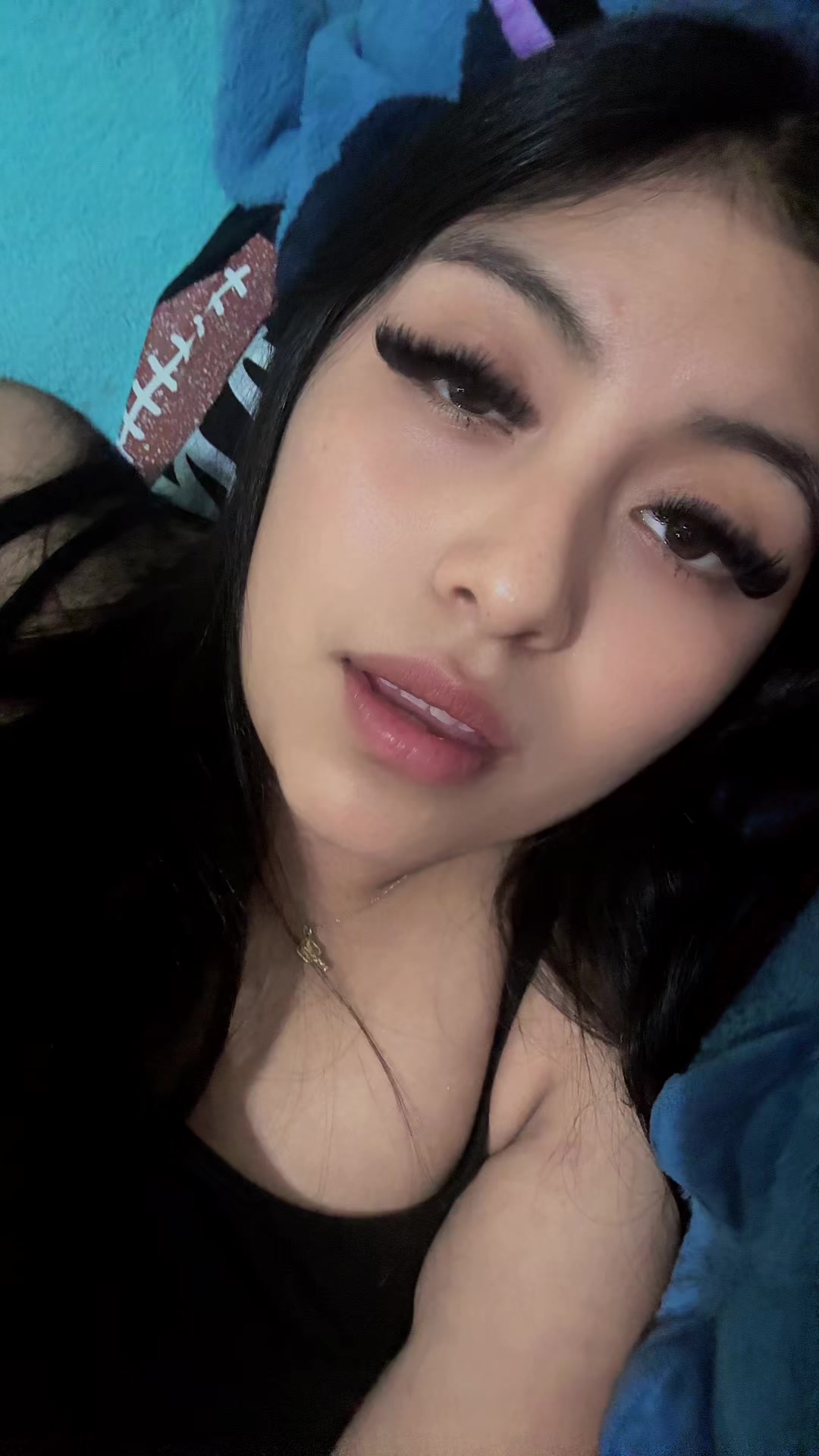 @Yuridia🖤🖤🖤🖤
