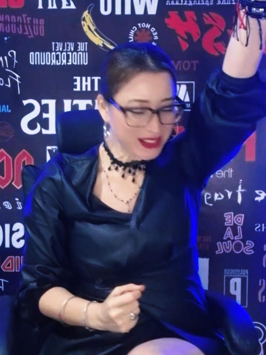 @🎸♎️🤘🐾🇸🇻🇲🇽Susy Gatty💚