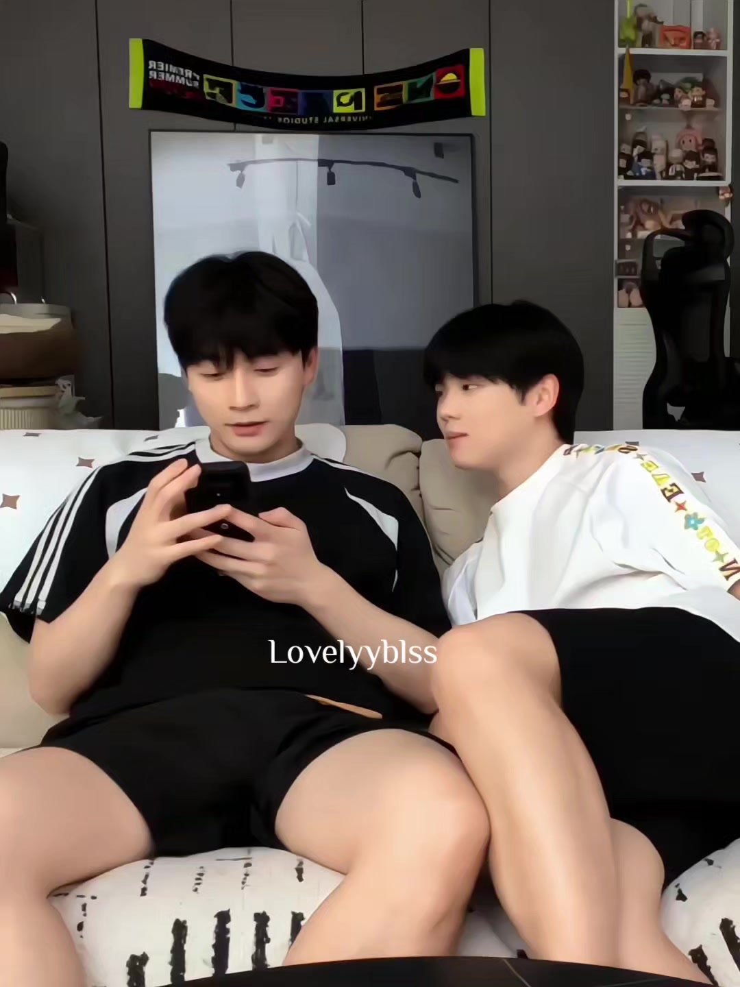 @𝙇𝙤𝙫𝙚𝙡𝙮𝙮𝙗𝙡𝙨𝙨