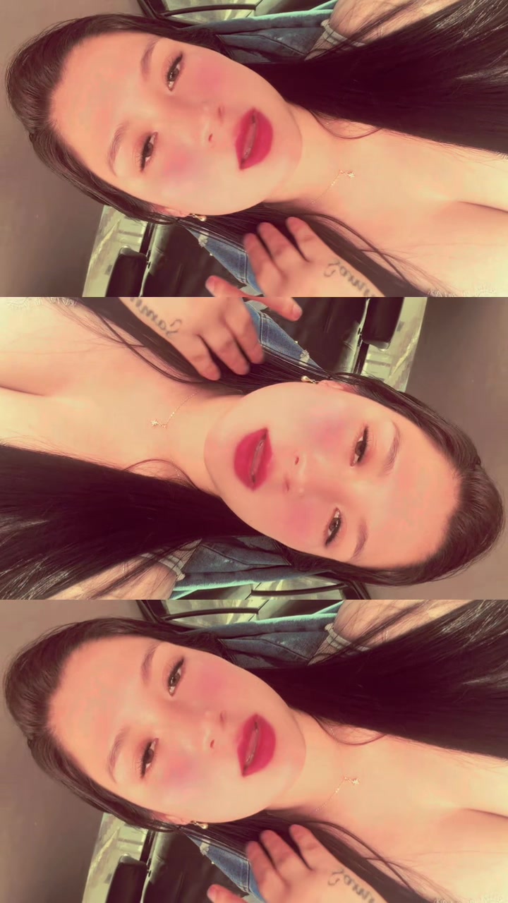 @Diana ๐ค๐